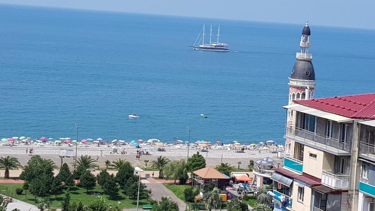 Apt Khimshiashvili 11 Daire Batum Dış mekan fotoğraf